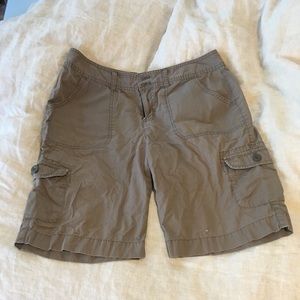 Bass mid-length cargo pocket shorts